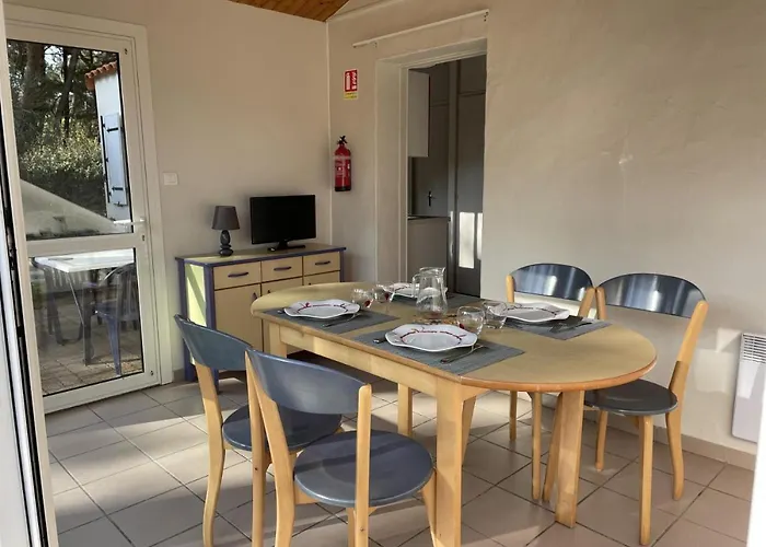 Κάμπινγκ Domaine De La Presqu'ile La Faute-sur-Mer